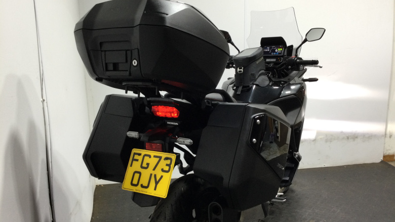 (23MY) Honda NT1100 Manual